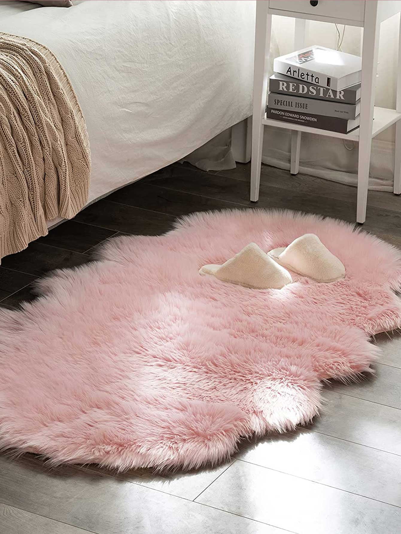 Soft Faux Fur Rug Fluffy Area Rug Machine Washable For Bedroom Living ...