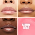thumbnail image 2 of Maybelline New York Lifter Gloss, Brillant à lèvres hydratant à l'acide hyaluronique, gummy bear ,5.4 ml, 2 of 6