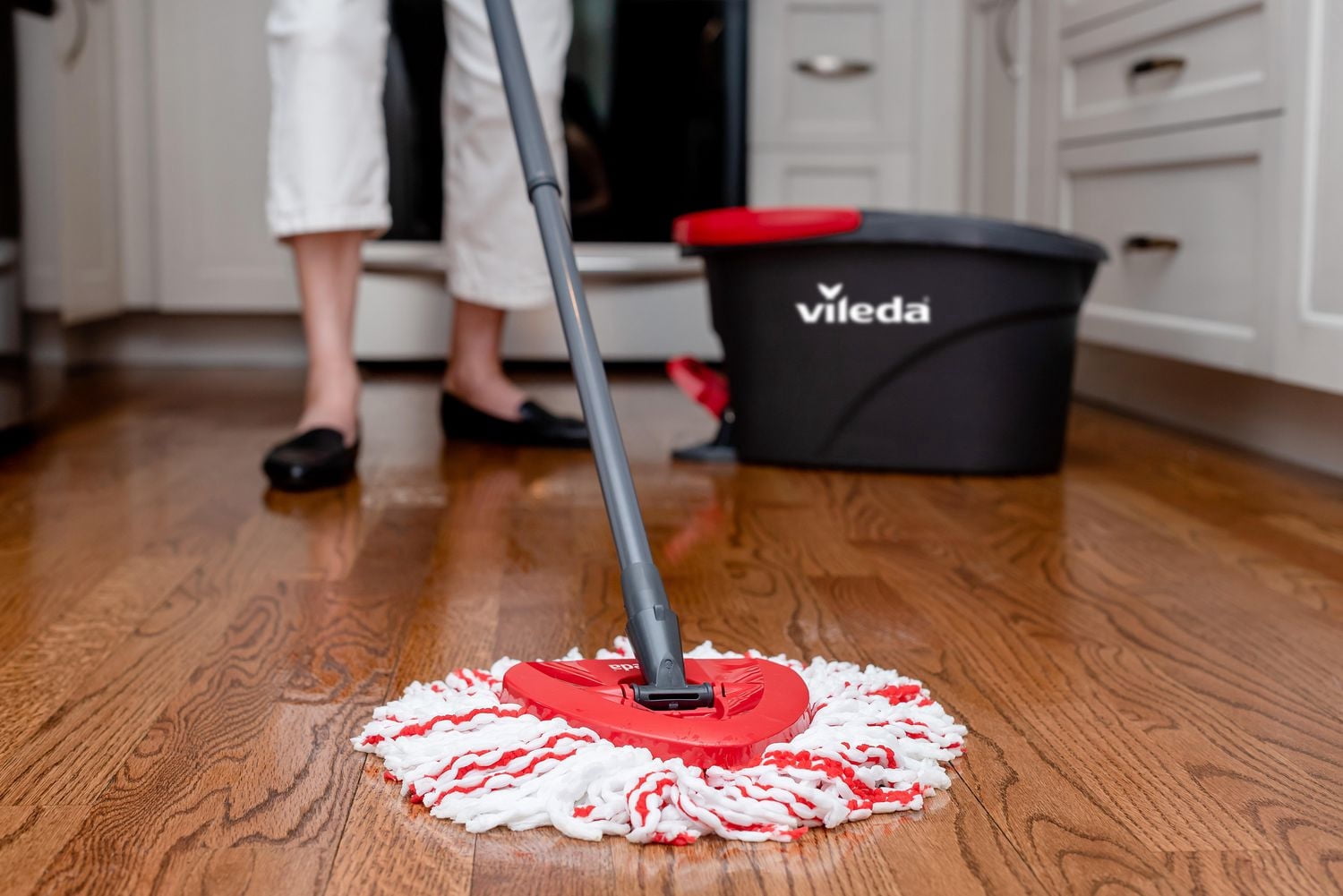 Vileda EasyWring Deep Clean Mop Head Replacement, Washable & Reusable