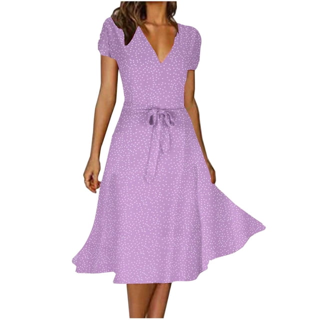 Penkiiy Robe Midi pour Femmes 2024 Été Décontractée à Fleurs à Manches Courtes Smockée Robes Midi Boho à Col en V Robes de Plage Soleil L Violet