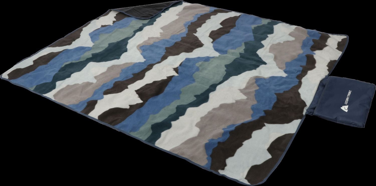 Couverture de pique-nique Ozark Trail 60 » x 70 ». Extérieur, pliable, camping