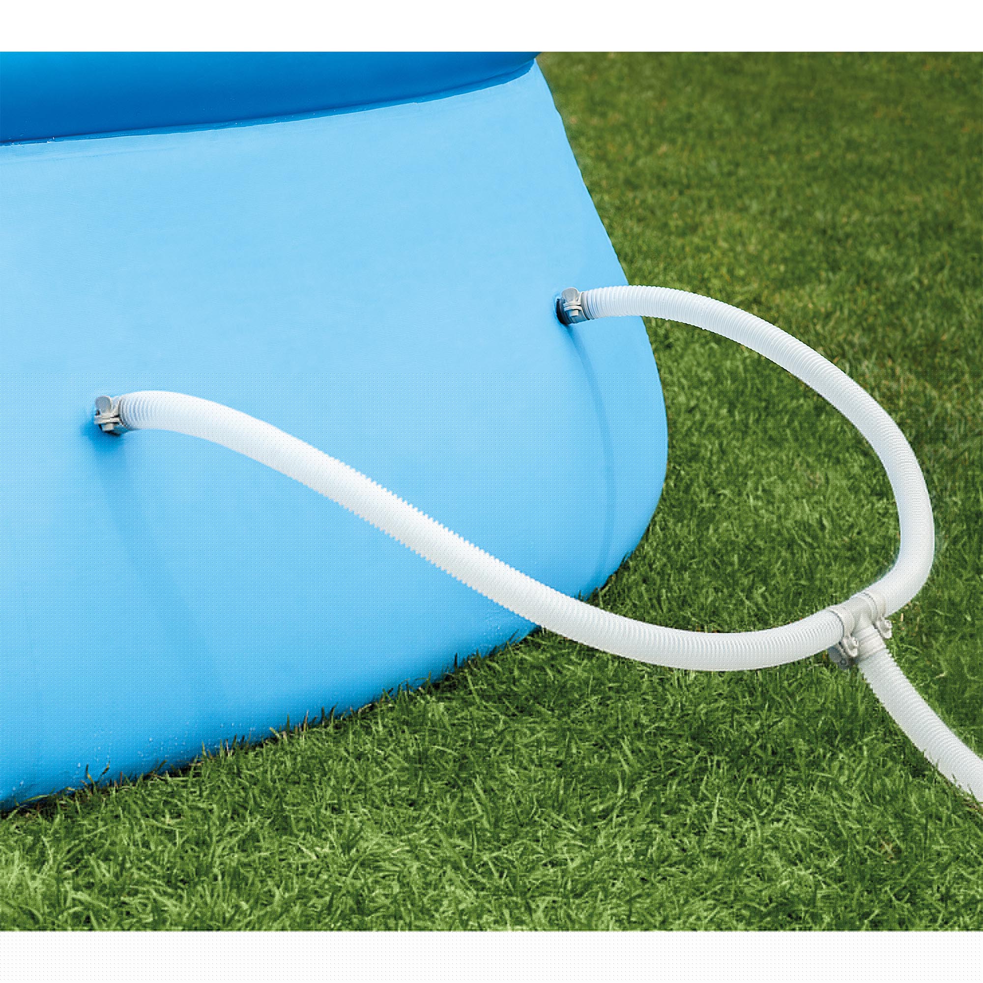 thumbnail image 2 of Intex Piscine Ronde Gonflable, Couverture de Piscine Solaire Ronde de 18 Pieds et Filtre de Type A (Lot de 6), 2 of 10