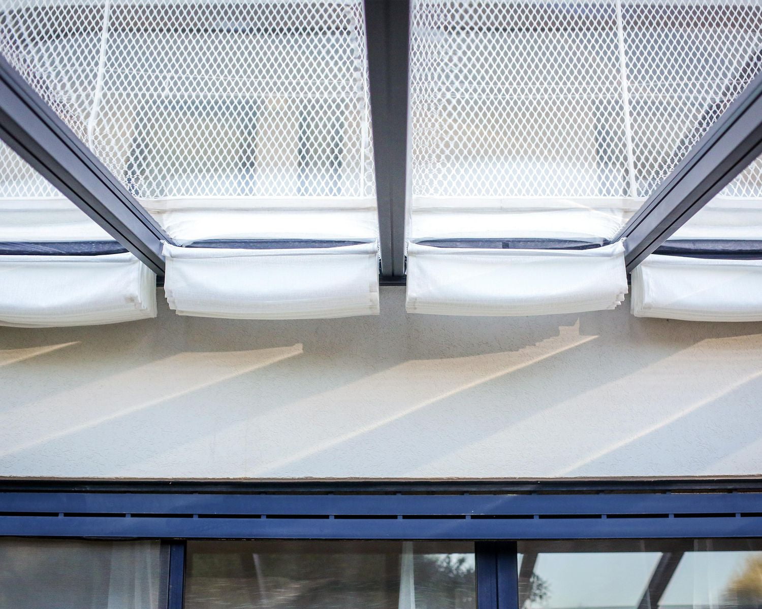 CANOPIA by PALRAM Stockholm 11 ft. x 19 ft. Roof Blinds – White
