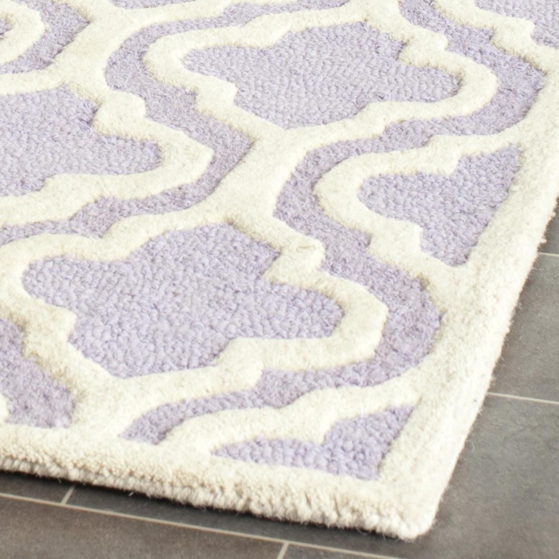 Safavieh Cambridge Kirsten Geometric Area Rug