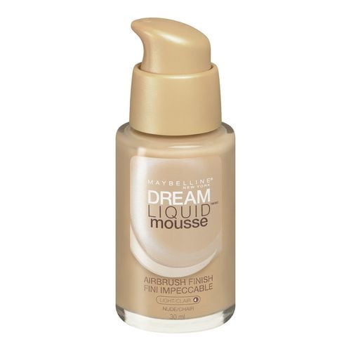 Maybelline New York Dream Fond de Teint Liquide en Mousse Liquide dans une Bouteille en Verre Givré de 30 ml avec Distributeur à Pompe beige, Présentant une Formule Fouettée à l'Air pour une Finition Aérographe Lisse dans une Nuance nude Claire et Légère, Sans Huile et Convient aux Peaux Normales à Sensibles, Offrant une Couvrance Moyenne et une Tenue jusqu'à 16 Heures, Souvent Utilisé pour Créer une base de Maquillage Impeccable.