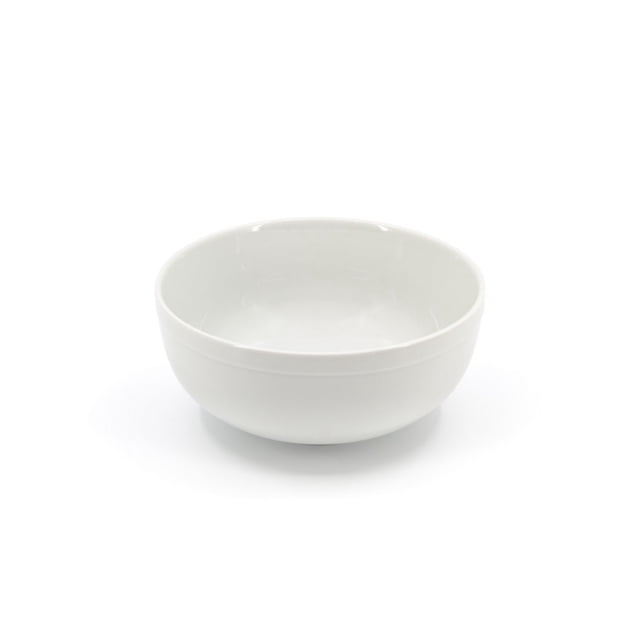 Hometrends Bol de Service 8,3 Pouces Fabriqué en Porcelaine Blanche avec une Finition Lisse, Montré dans une Vue Centrale de devant. le Bol Mesure 8,3 Pouces de Diamètre, Présente une Forme Ronde avec un Rebord Subtil, et Va au Lave-Vaisselle et au Micro-Ondes. Idéal pour Servir des Salades, des Pâtes Ou des Collations, Il Complète Toute table pour des Repas Décontractés Ou Formels.