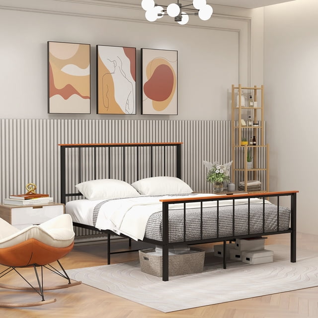 Gymax Base de Lit Plateforme en Métal Format Grand avec Tête de Lit, Style Industriel Présenté dans une Chambre Contemporaine. le Lit Présente un Cadre en Métal Noir Mat durable avec des accents de Veinure de Chêne Rouge sur la Tête de Lit et le Pied de Lit, Créant une Esthétique Industrielle Raffinée. Il Comprend 11 Lattes Métalliques Robustes, 5 Pieds Moyens et une Mousse Silencieuse pour un Soutien Silencieux et stable. la Liquidation de 12 Pouces sous le Lit Offre un Espace de Rangement Pratique, pendant Que le design à Verrouillage à Pression Facile à Assembler Simplifie l'Installation. Décor