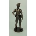 thumbnail image 3 of Statue Hommage de Femme Policière pour Protéger et Servir, 3 of 4