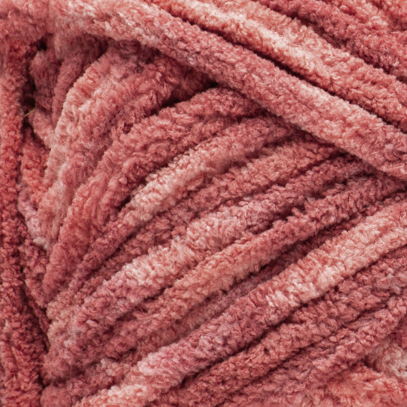 Bernat® Blanket Mist-ical™ #6 Super Bulky Polyester fil, 10.5oz/300g 220 Yards