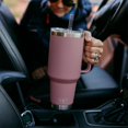 thumbnail image 4 of YETI Rambler Tasse en Paille 42 oz, Isolée sous Vide, Acier Inoxydable, Rose Grès, 4 of 8