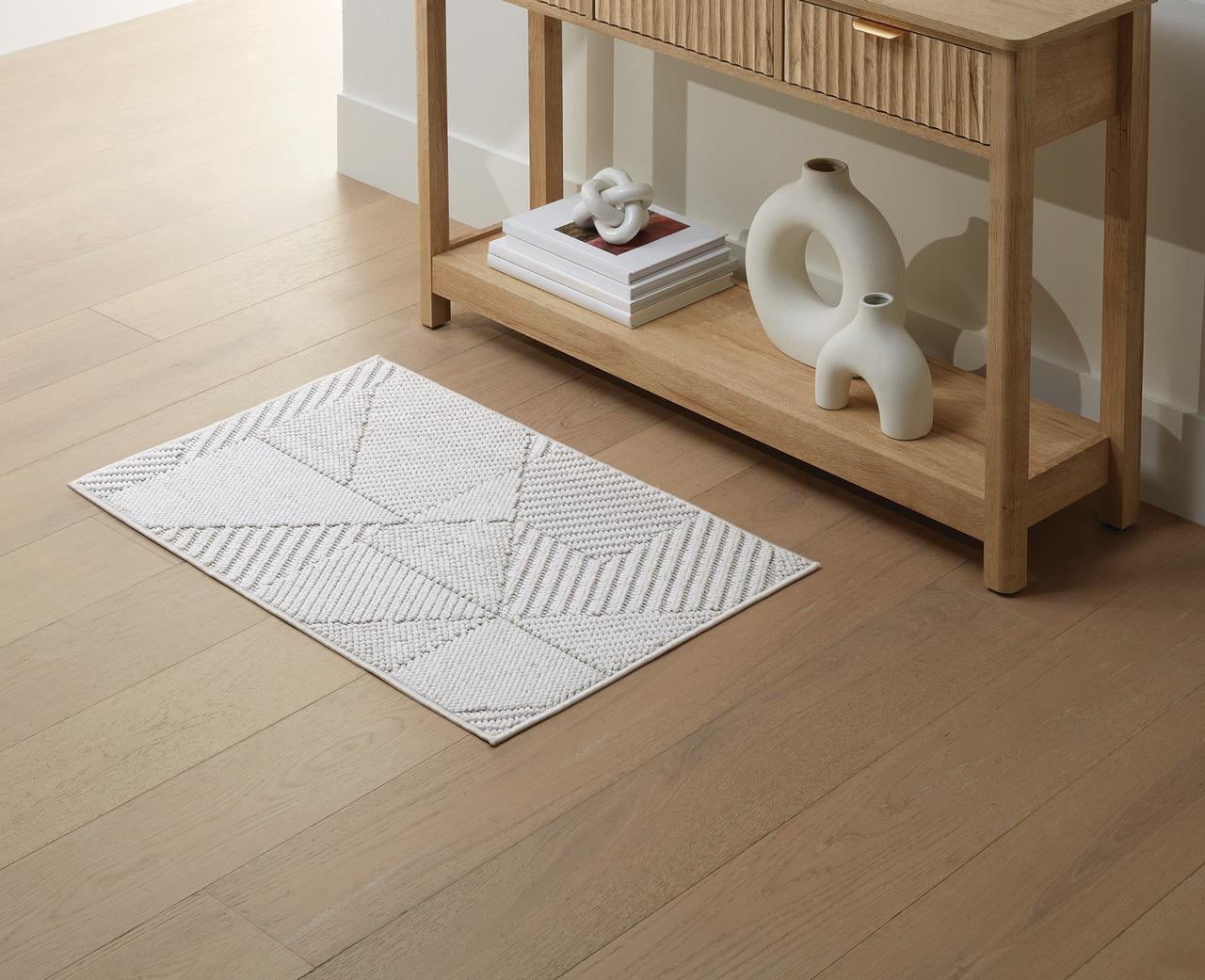 Mainstays Mira Off-White Runner Rug, 2’ x 6’
