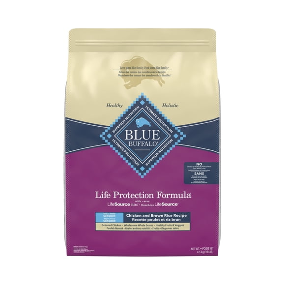 Blue Buffalo Life Protection Formula Natural Senior Small Breed Dry Dog Food, Chicken and Brown Rice 4.5kg