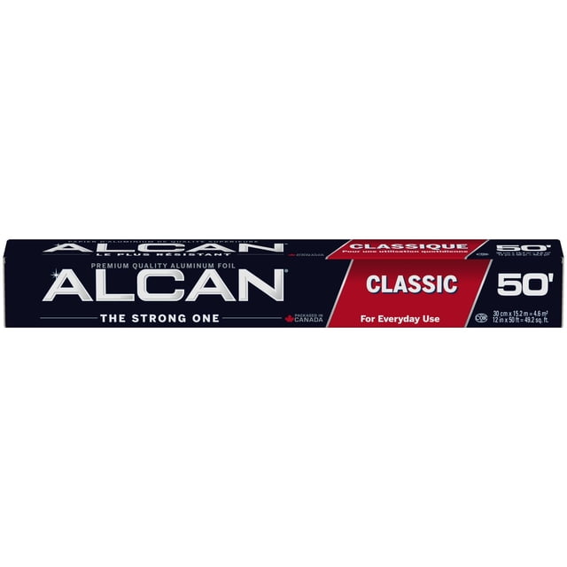 Alcan® Papier d'Aluminium Classique Rouleau de 50 Pieds en Emballage Noir et Rouge, Papier d'Aluminium de Qualité Supérieure pour un Usage Quotidien en Cuisine, Mesurant 12 Pouces par 50 Pieds, Emballé au Canada, Idéal pour la Cuisson, le Gril, l'Emballage Alimentaire et l'Entreposage pour Conserver la Fraîcheur.