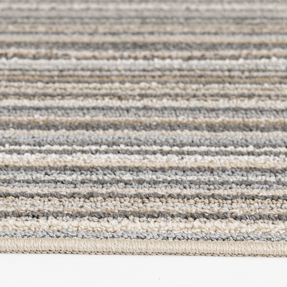 Tapis Mainstays Basic Tufted Beige Neutre, 152 x 213 cm, idéal pour le salon, la chambre ou la salle à manger.
