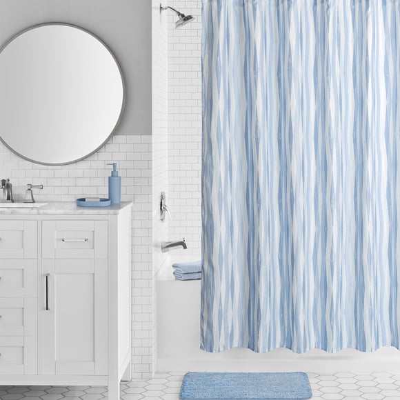 Ensemble de salle de bain Mainstays de 16 pièces à motif de losanges bleus – Rideau de douche en tissu avec tapis, crochets, distributeur de savon et plateau