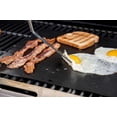 thumbnail image 3 of Grill Zone Tapis de Gril BBQ Réutilisable à Surface Antiadhésive, Ensemble de 3, 3 of 6