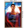 thumbnail image 3 of DC Studios Superman (2025) - Gros plan sur une feuille, 3 of 3