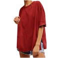 thumbnail image 1 of Olyvenn T-Shirts Surdimensionnés pour Femmes Été Décontracté Manches Courtes Col Rond T-Shirt Coupe Ample Fente Latérale Tee Hauts Rouge m, 1 of 9