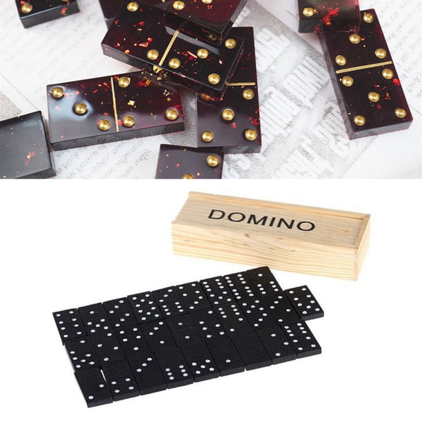 Jouet boîte de 28 dominos en bois - Label Emmaüs Jouet boîte de 28 dominos en bois - Label Emmaüs