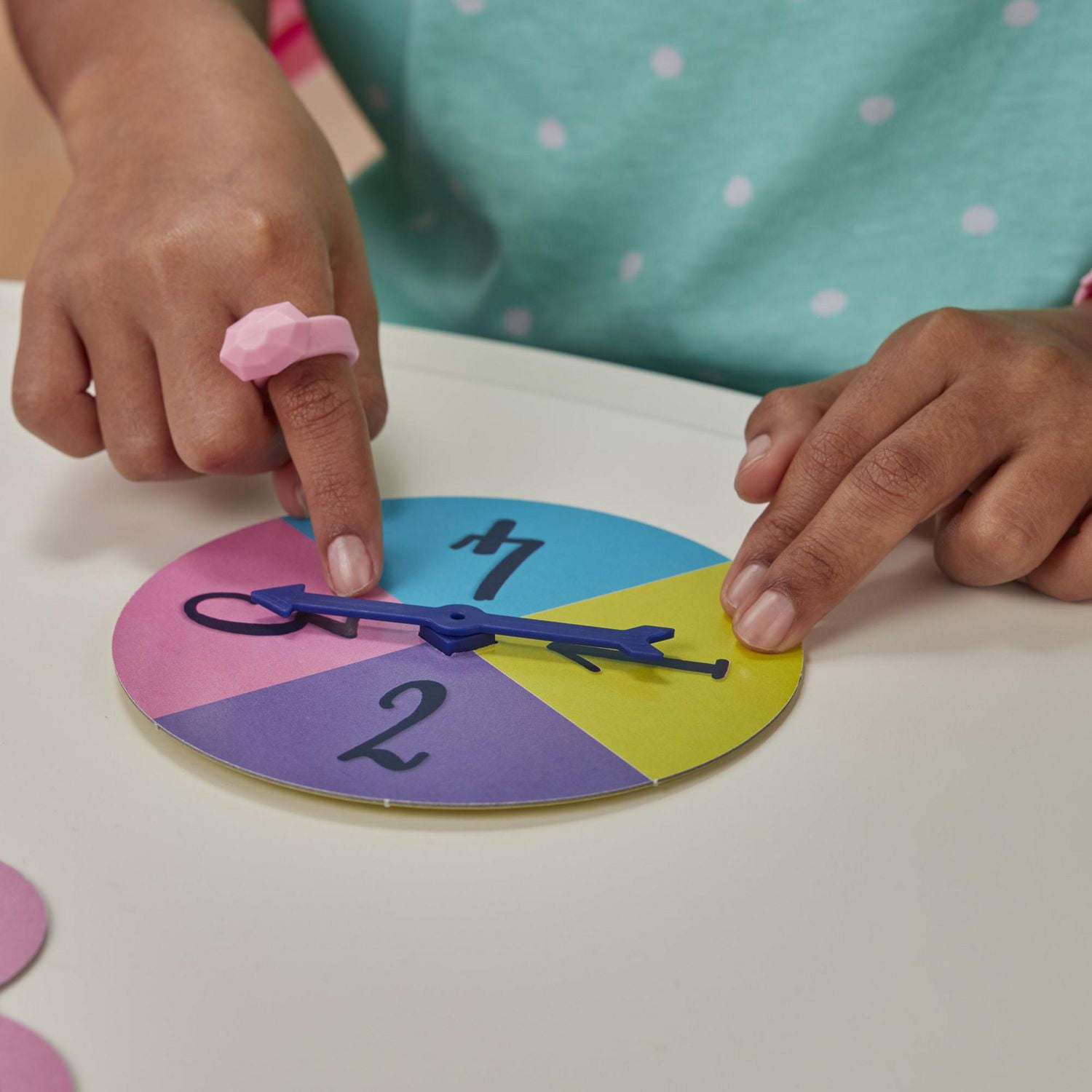 Pretty Pretty Princess, jeu de plateau classique pour se parer de bijoux, pour enfants, à partir de 5 ans, de 2 à 4 joueurs