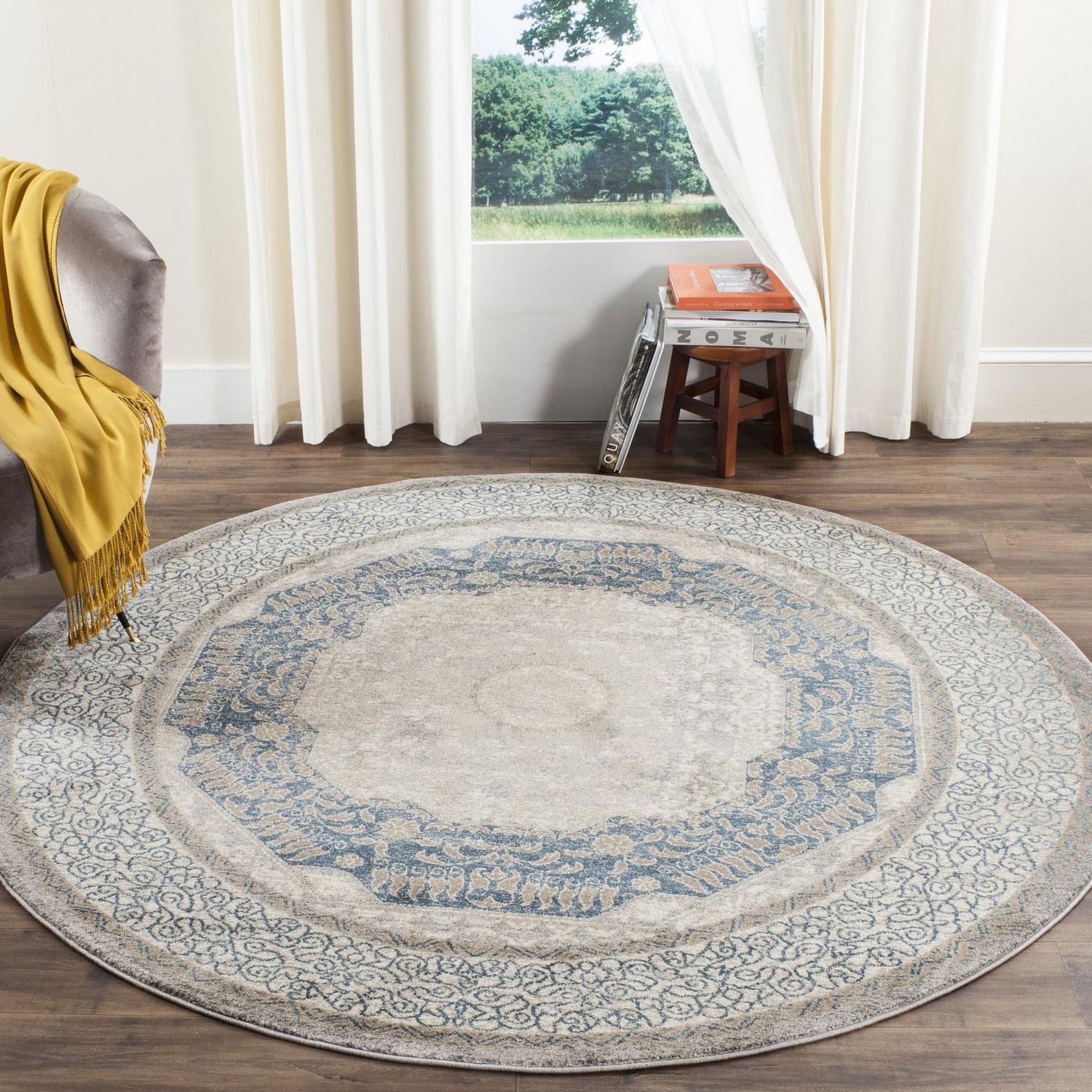 Safavieh Sofia Waylon Geometric Bordered Area Rug