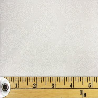 Fabric Creations White Paisley Cotton Fat Quarter 45 × 53 cm (18 × 21 in), Grey