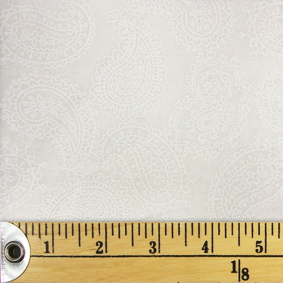 Fabric Creations White Paisley Cotton Fat Quarter 45 × 53 cm (18 × 21 in), Grey