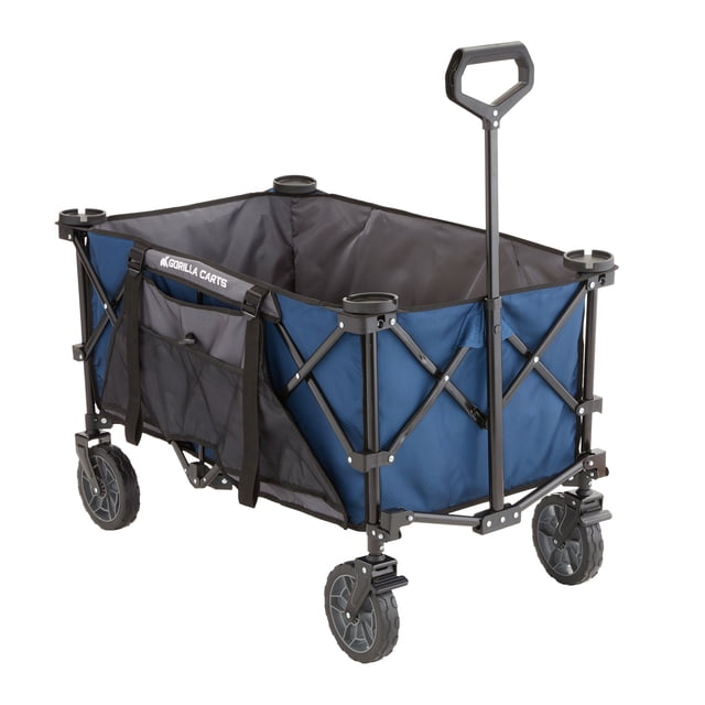 Gorilla Carts Chariot Pliable et Rabattable avec un Plateau de 7 Pieds Cubes et une Capacité de Charge de 150 lb en Bleu. Doté d'Un Plateau Spacieux de 36 Pouces par 21 Pouces par 15 Pouces, de Côtés Extensibles et de Porte-Gobelets Intégrés. Comprend une Poignée de Traction Confortable, une Direction Améliorée et un Frein Intégré pour un Contrôle Fluide sur terrain Irrégulier. Tissu sport Durable et Pneus à Bande de Roulement en PVC de 7 Pouces Sans Crevaison Assurent un Transport Facile sur le Sable, l'Herbe et le Gravier. Se