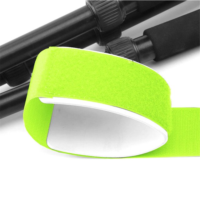 1 Paire de Sangles Porte-Skis Outil de Planche à Neige Sangle de Ski Sangle de Fixation EVA Réglable Sangle de Fixation de Planche à Ski, Jaune