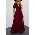 thumbnail image 1 of Robe Maxi en Dentelle à Manches Courtes Col en V Profond Bourgogne pour Femmes, 1 of 10