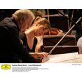 thumbnail image 2 of Lisa Batiashvili - Violin Concerto / Sibelius: Violin Concerto (CD), 2 of 5