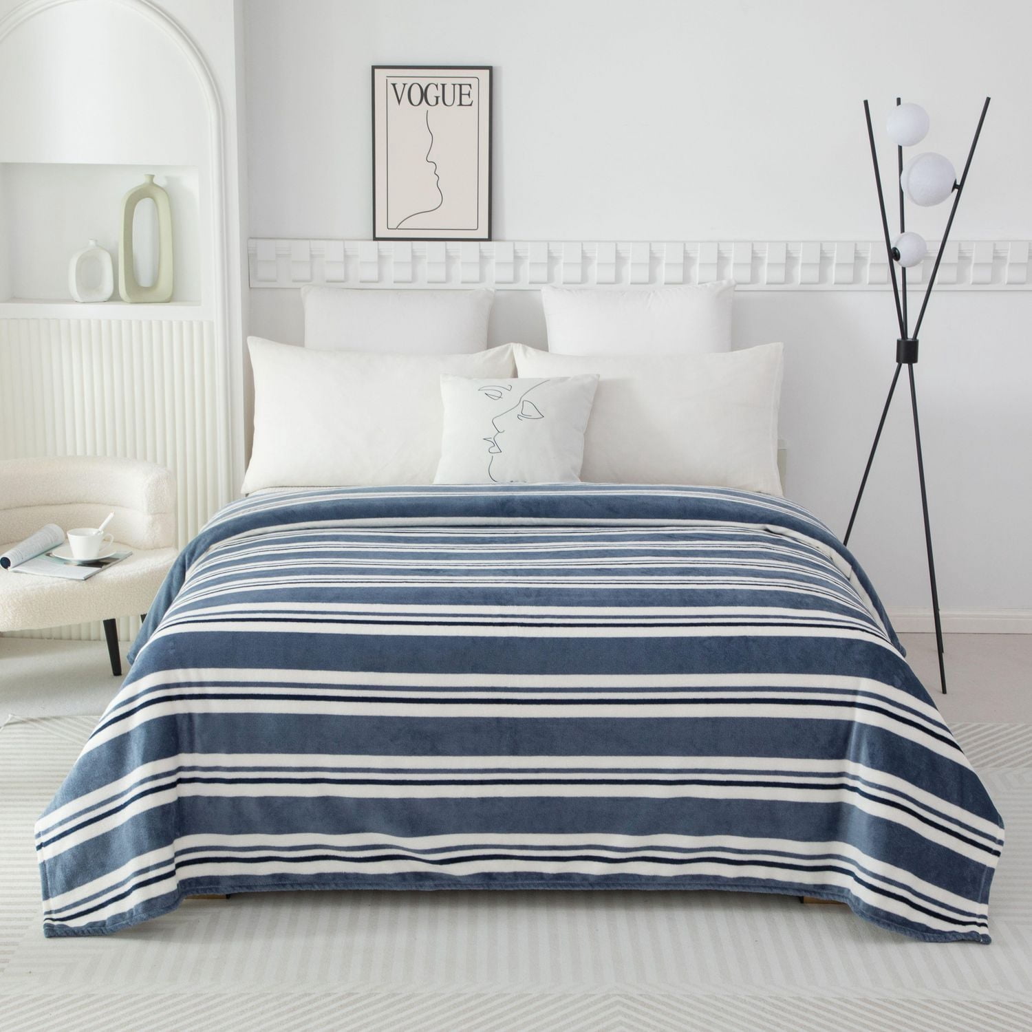 Mainstays Plush Blanket Blue Stripe DQ