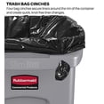 thumbnail image 2 of Rubbermaid Slim Jim Step-On 13G Front Step - Poubelle - Couvercle Rabattable - 13,2 gal - Pédale - Plastique, Résine - Noir, 2 of 5