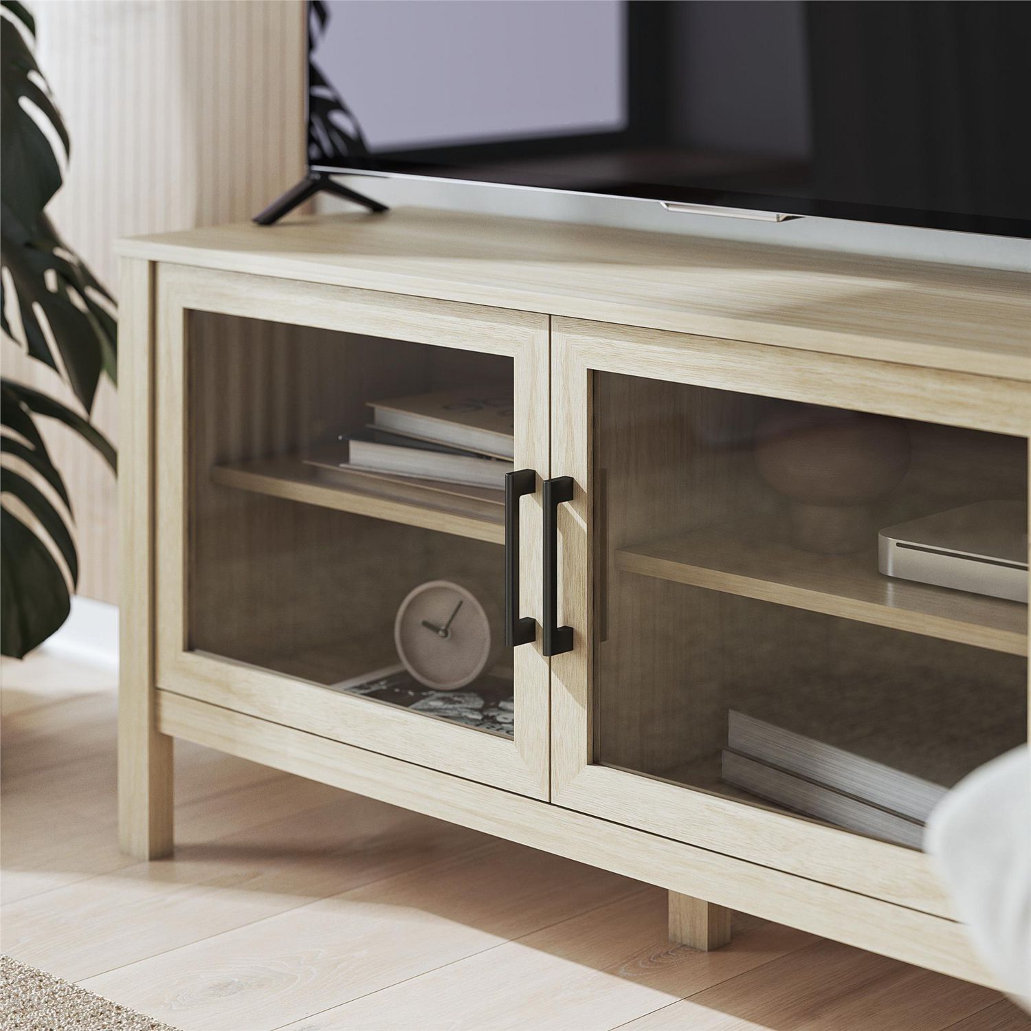 Meuble TV avec porte en verre Mainstays, pin printanier