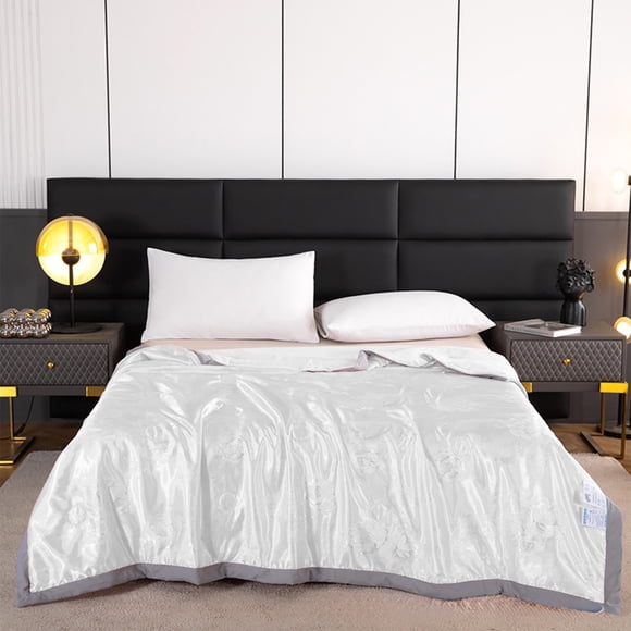 Satin Summer Quilt | Lightweight Comforter for Air Conditioning | Double Sided Thin Bedspread | Washable Polyester Blanket for Two Person Bed | Queen King Size Bedding Set for Hot Weather