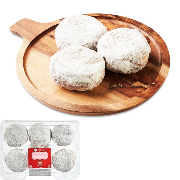 Beignes à saveur de fraises saupoudrés de sucre en poudre CT Bakery