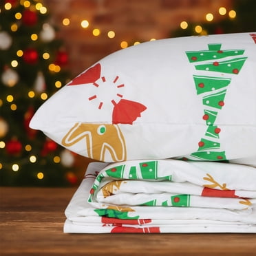 Hitime Queen Size 4-Piece Christmas Sheet Set - Ultra Soft & Breathable Polyester Bed Sheets, All Season Cooling Bedding with Deep Pockets, Wrinkle & Fade Resistant (Christmas Cartoon Pattern)