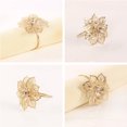 thumbnail image 4 of 6 Pcs Anneaux de Serviette Forme de Fleur Ajourée Porte-Serviettes Boucles Décorations de Table à Manger, 4 of 7
