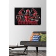 thumbnail image 3 of Marvel Deadpool et Wolverine - Deadpool, 3 of 4