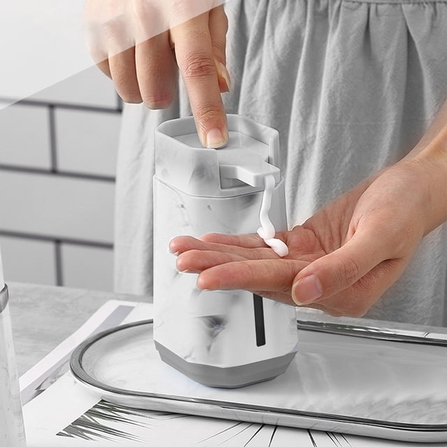 Refillable 250ml Clear Plastic Pump Bottles for Shampoo, Lotion, and Hand Soap - Leak-Proof Dispenser