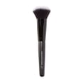 thumbnail image 1 of e.l.f. Cosmetics Pinceau Estompeur pour Poudre, 1 of 3