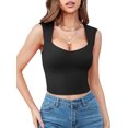 thumbnail image 1 of Charmo Camisoles Courtes à Encolure en V pour Femmes, Bretelles Larges, Débardeur avec Soutien-Gorge, 1 of 6