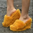 thumbnail image 2 of Pantoufles en Fourrure Semelles Épaisses Compensées Mode Extérieure pour Femmes, 2 of 9