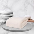 thumbnail image 3 of Suncoda Washclo, Solid Color Pineapple Reseau High Density Fleece Marginal Bath Towel Adult Solid Color Enlarged Bath Towel Thickened Marginal Towel 35X75Cm, 3 of 4