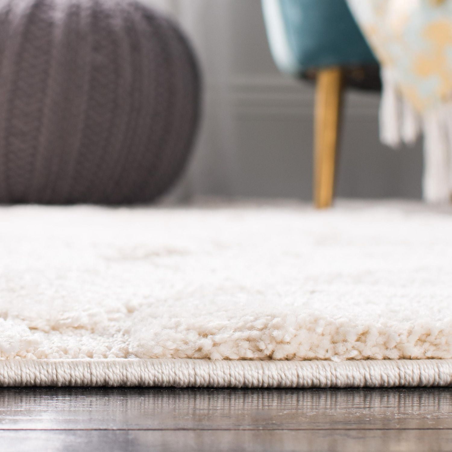 SAFAVIEH Florida Douglas Floral Vines Shag Area Rug