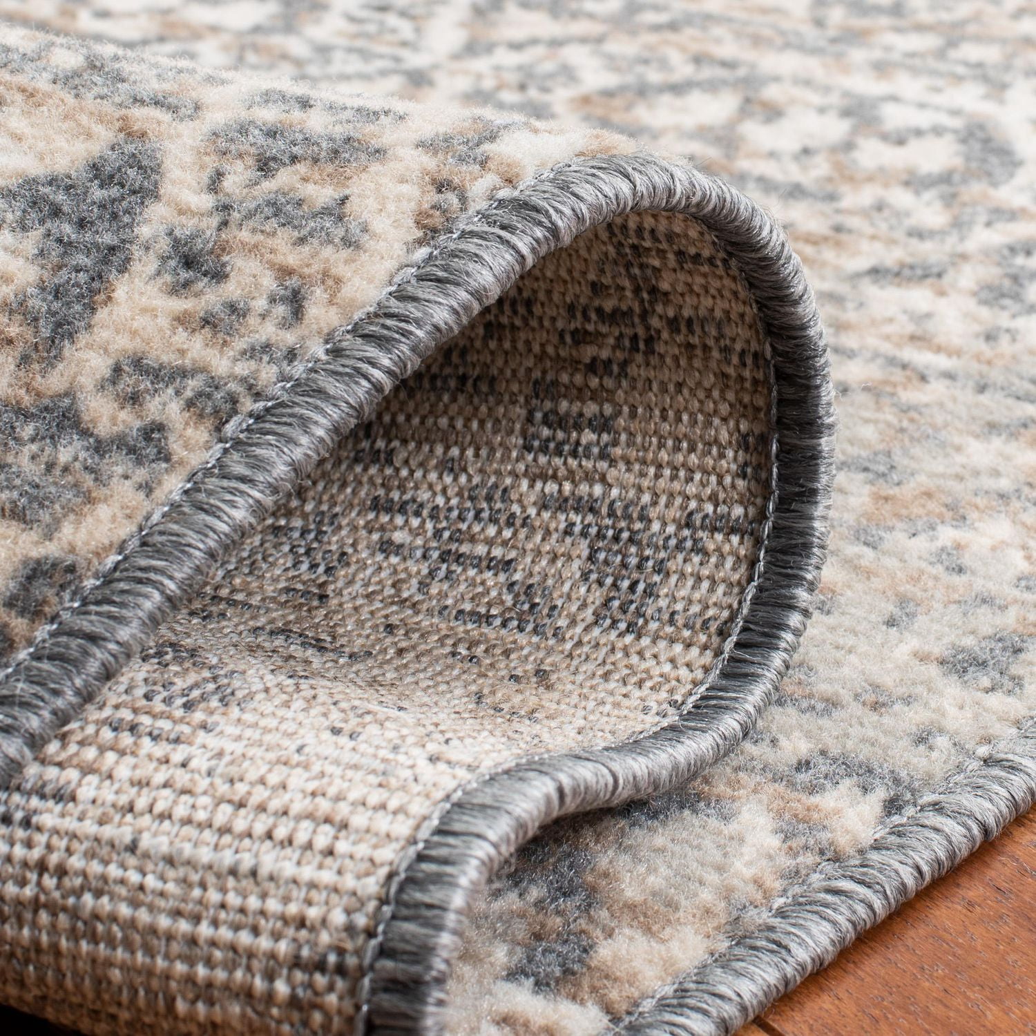 Safavieh Pyramid Anastasia Tapis Géométrique
