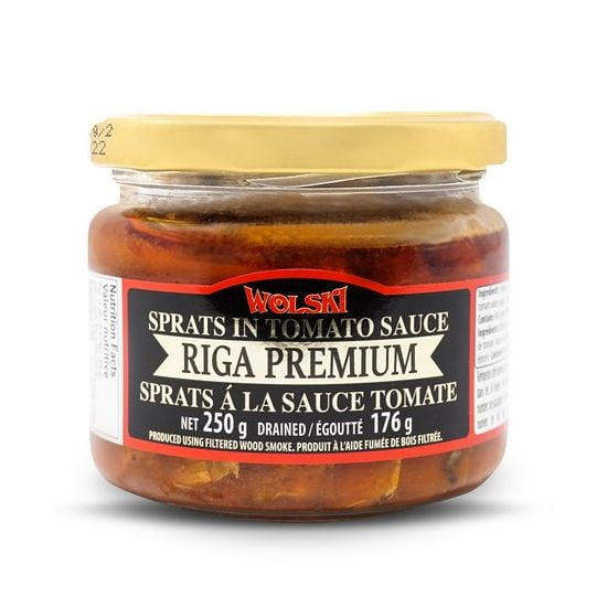 Sprats De Wolski Riga Dans un en Verre de Sauce Tomate