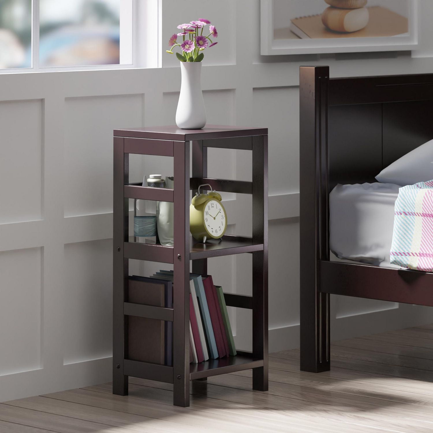 Winsome 92314 Leo Shelf