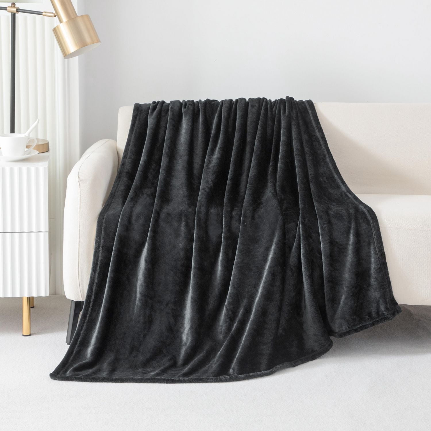 Mainstays Plush Throw Blanket Black