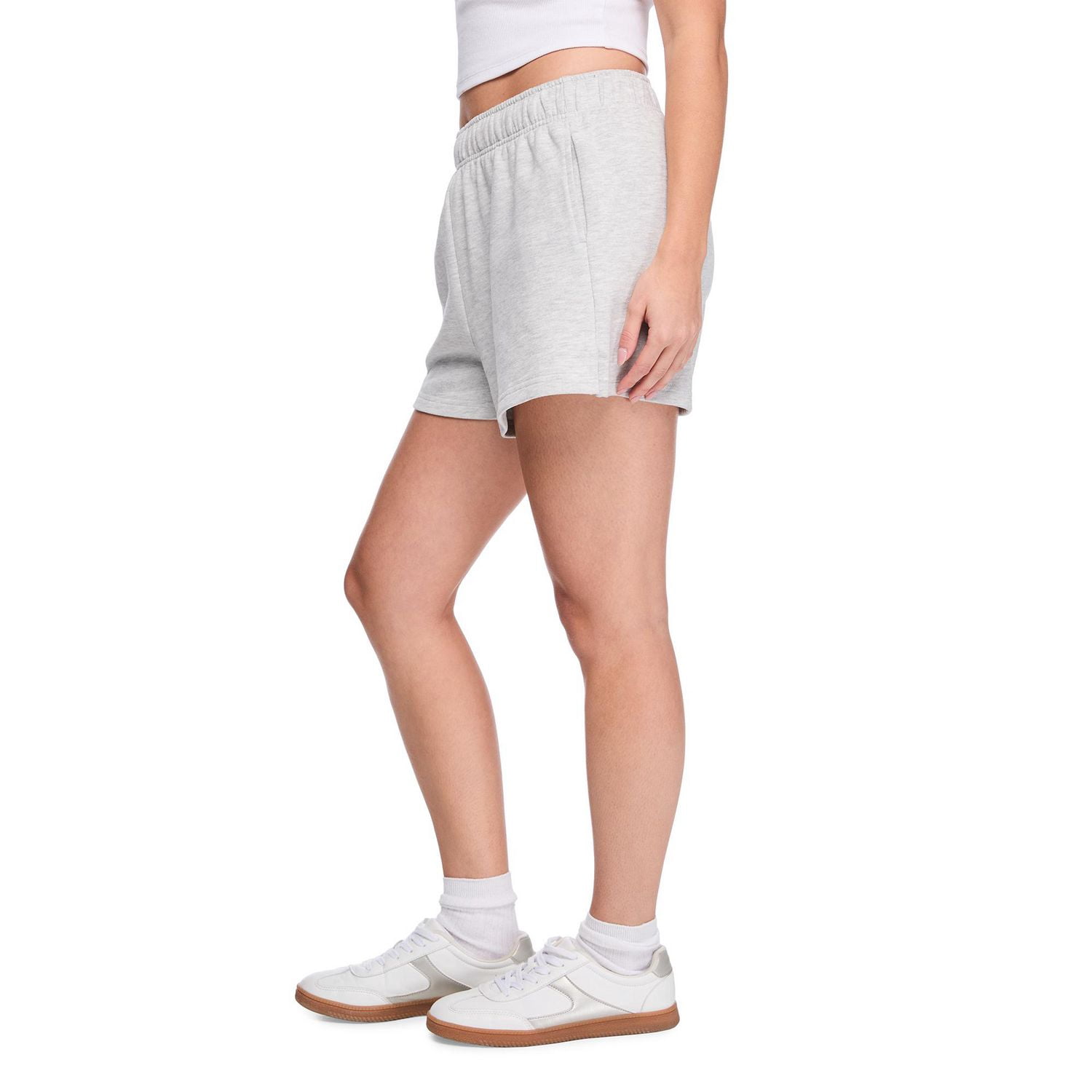 Short en tissu éponge bouclé No Boundaries pour femmes